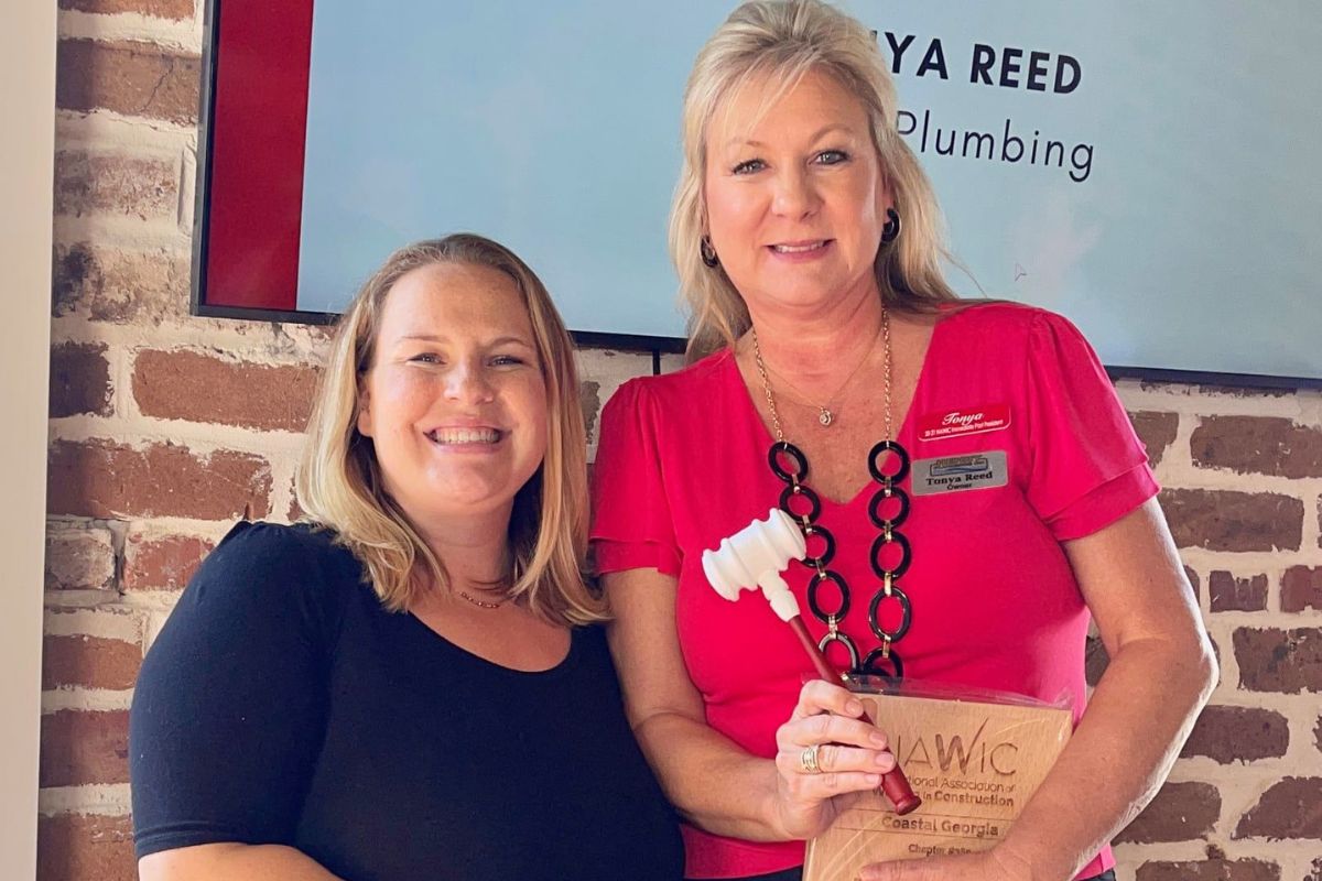 Tonya Reed receiving community or business recognition award